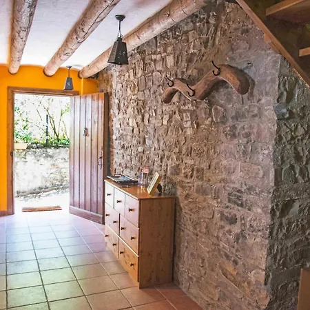 Country house Casa Pirinea *