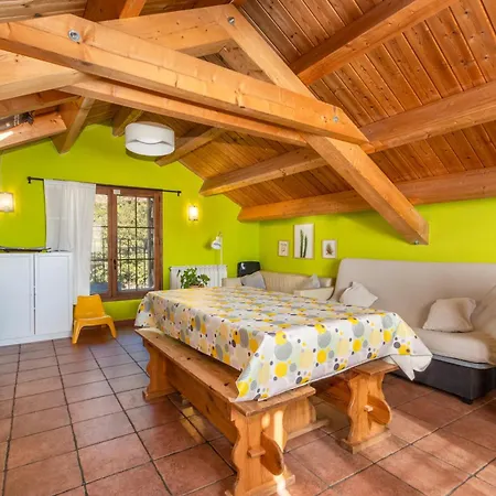 Casa Pirinea منزل ريفي *