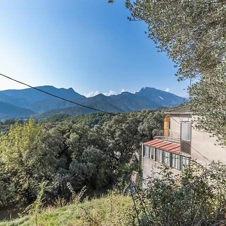 Casa Pirinea منزل ريفي Belsierre